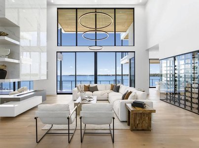Bayfront Elegance and Modern Luxury in Tierra Verde 